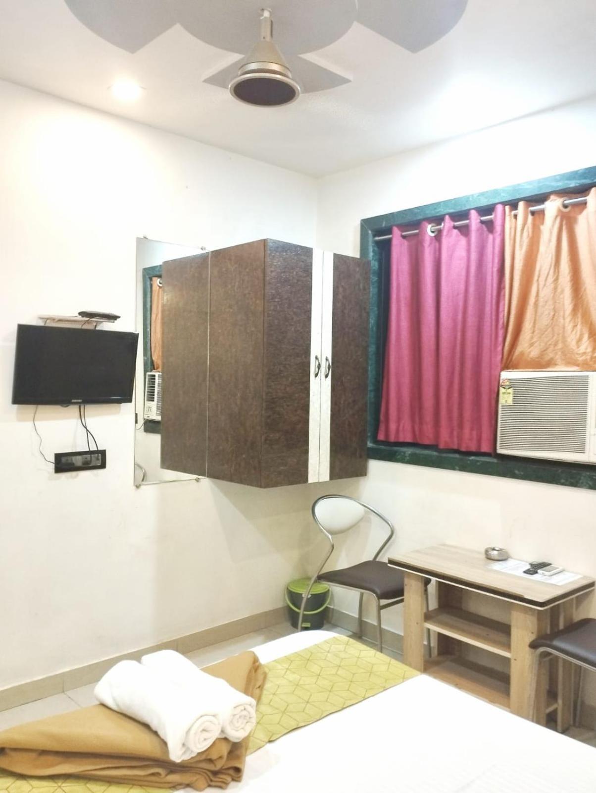 Shubham Residency Mahape 호텔 나비뭄바이 외부 사진